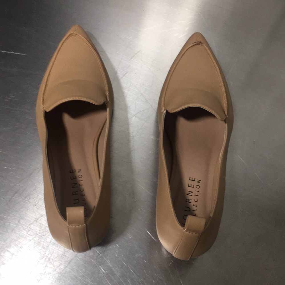 New WB Woman’s Journee Collection Tan Women's Loafers - Picture 5 of 6